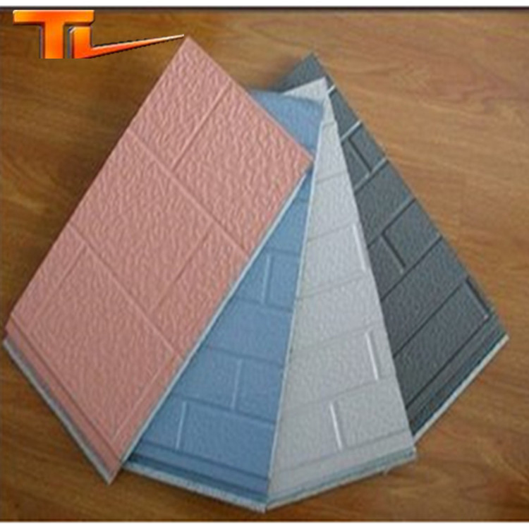 Металлические стеновые панели для быстровозводимых вилл