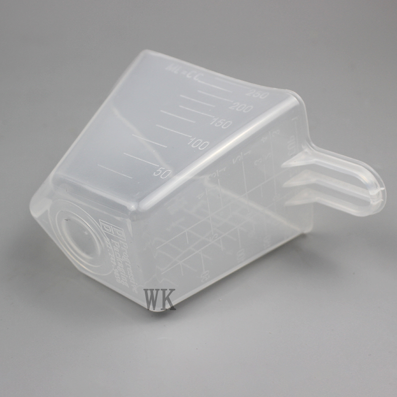 Plastic Measuring Cups Eco-Friendly Home Kitchen Tools for Liquid Weight up