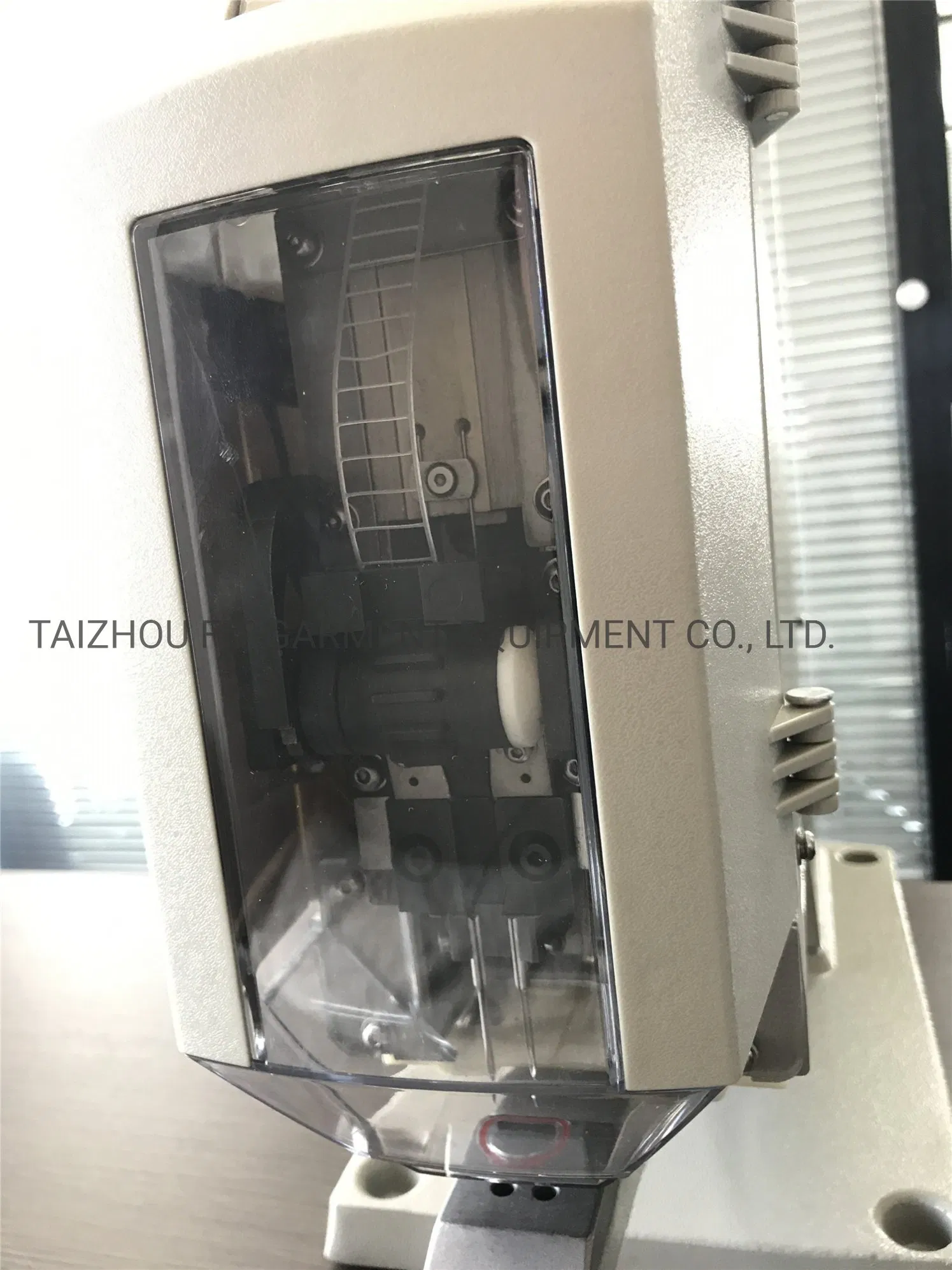 Пистолет для пластиковых заклепок FIT-500G