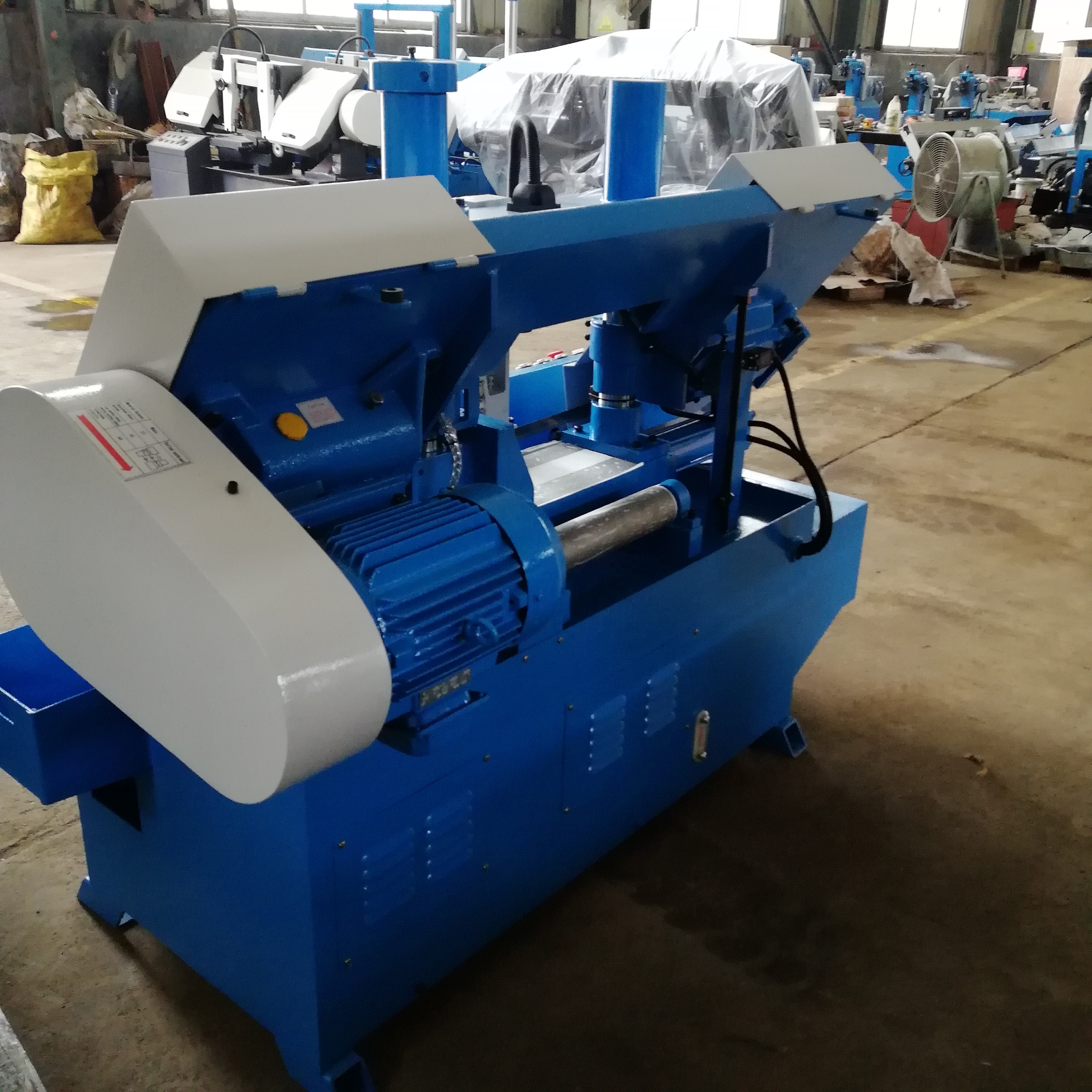 Ленточная пила по металлу гидравлическая GH-4228