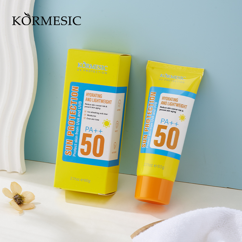 Factory Price SPF50 Hydrating Lightweight Sunscreen Cream