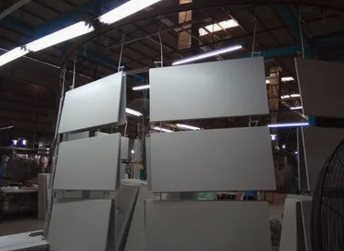 China Professional Metal Sheet Wood Grain Powder Coated Carved Fireproof Aluminum Veneer