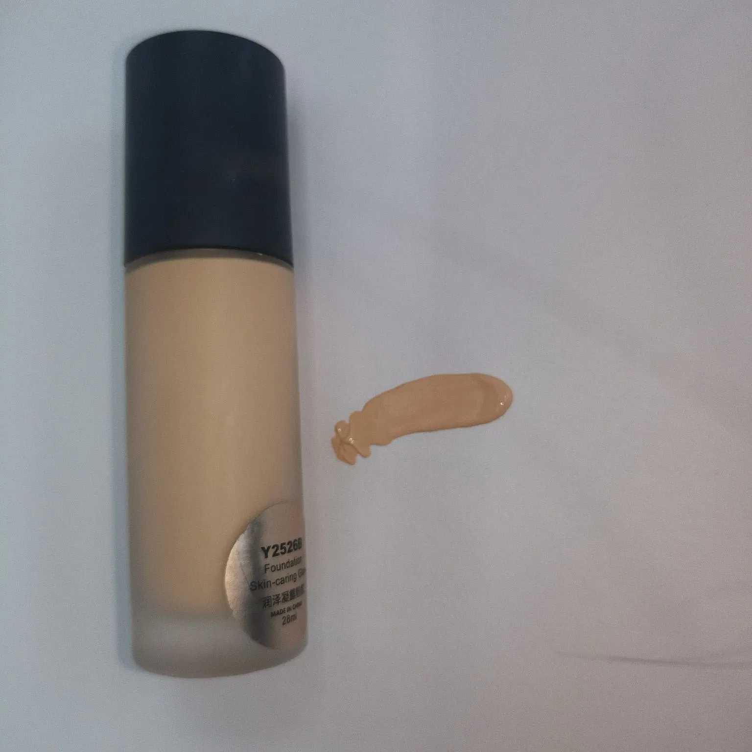 OEM Customizaed Long-Lasting Makeup Waterproof Lightweight Foundation for Black Women Dark Skin Natural Matte Makeup Foundation