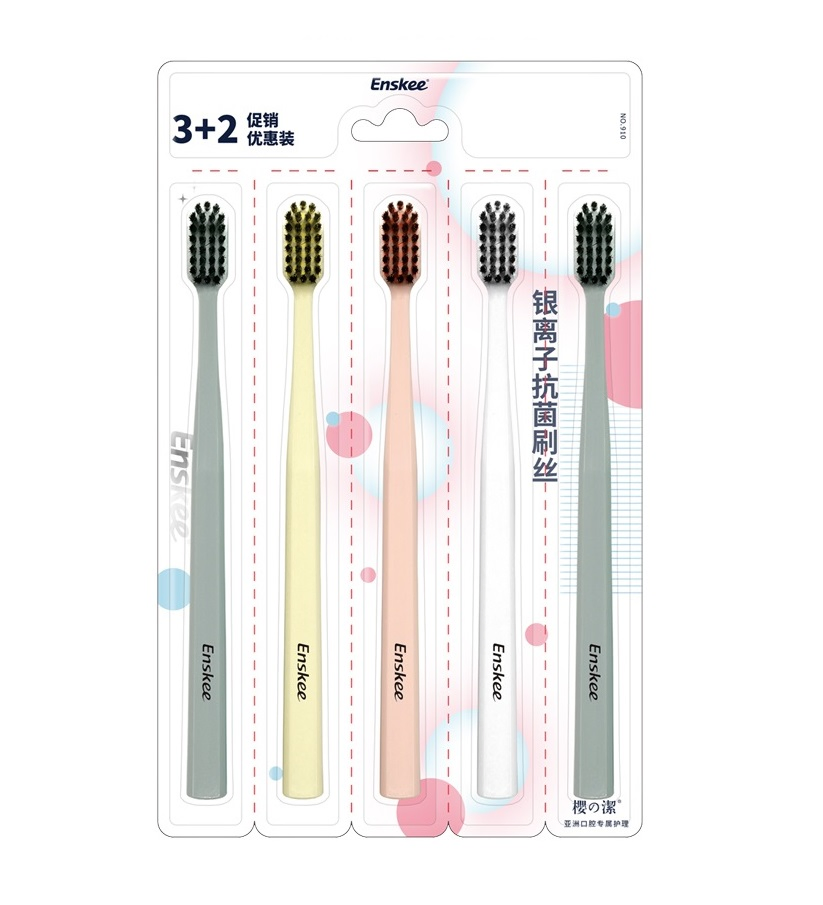 Home Use Travel Adult Manual Toothbrush with Silver Excellent Soft PBT Bristles