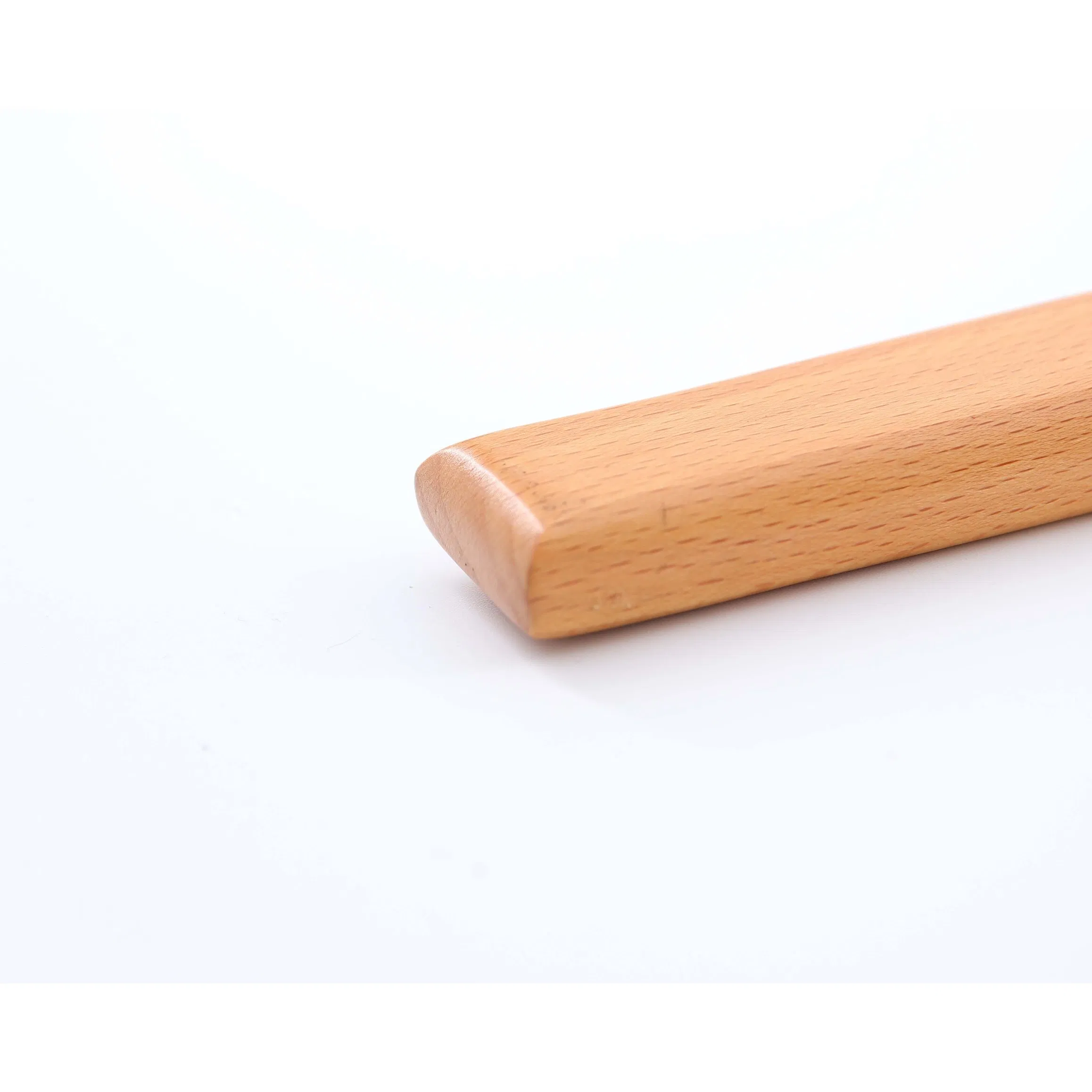 Щетка для одежды и мебели из дерева и щетины