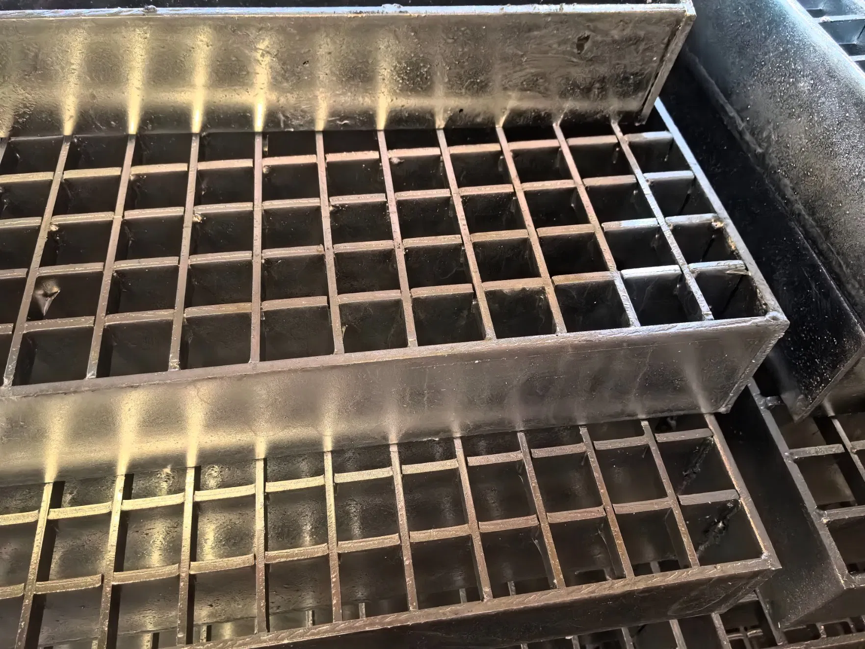 Standard Galvanized Anti-Slip Steel Grating Walkway Price