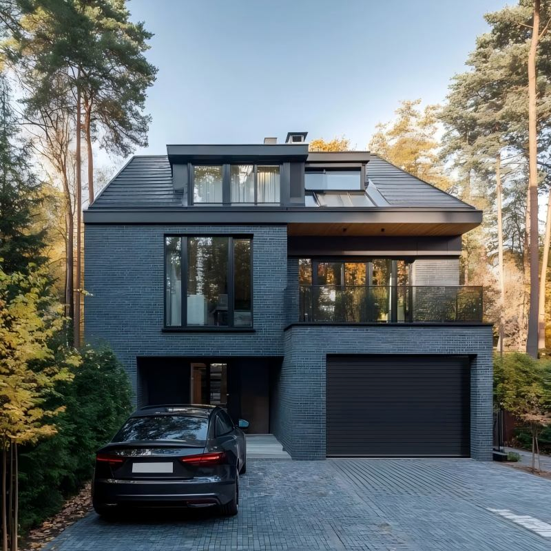 High-Quality Metal Garage Door with Tailored Design Options