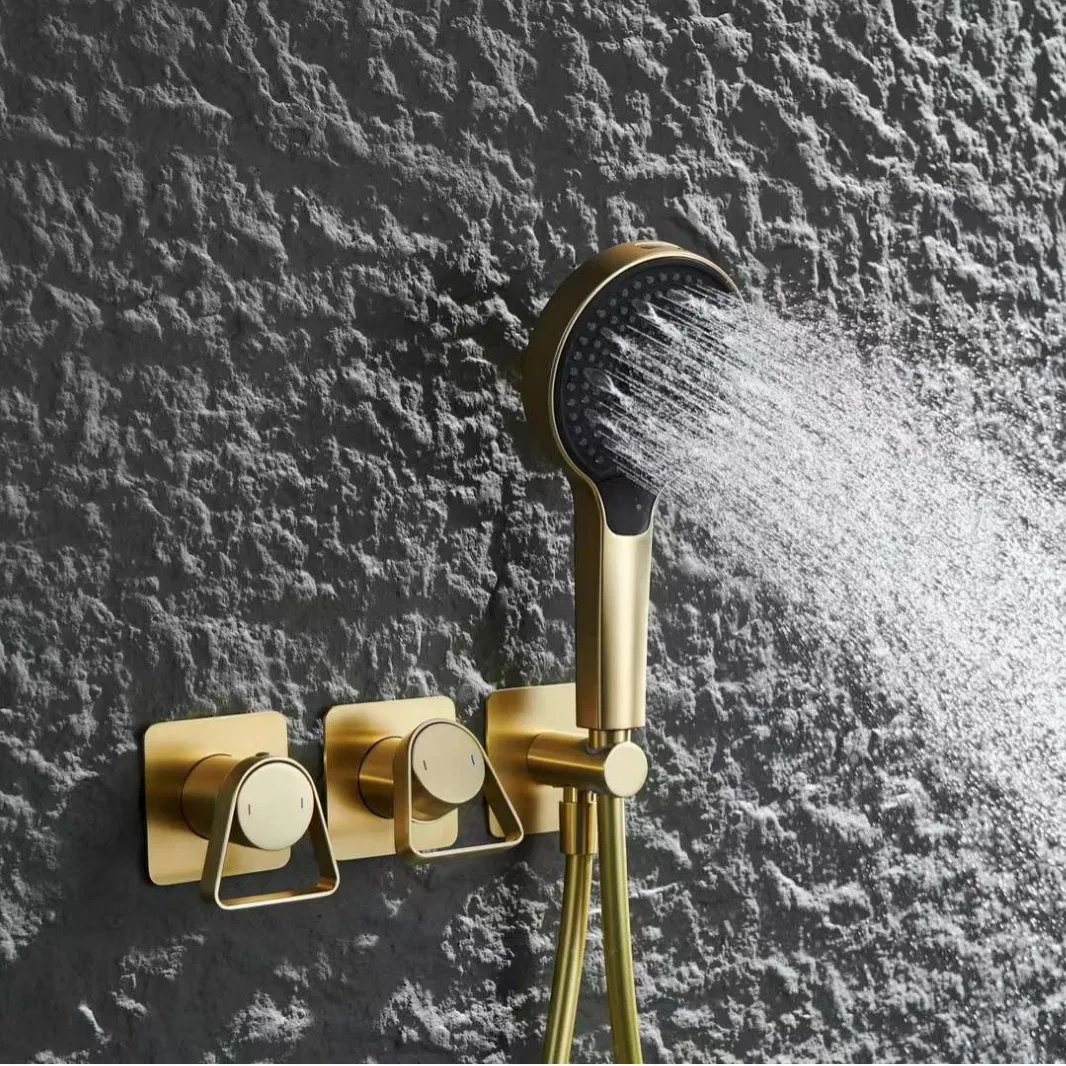 Душевая система настенная, золото матовое