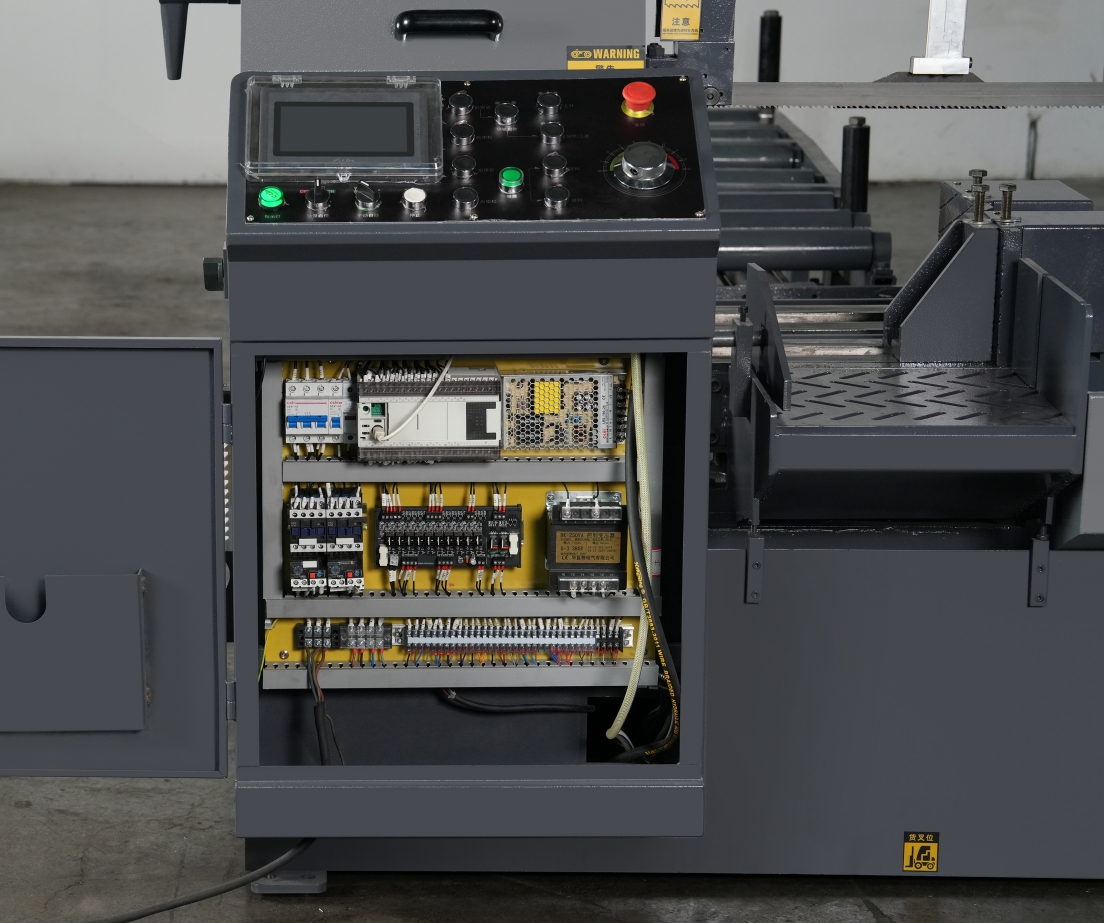 Ленточная пила по металлу универсальная промышленная