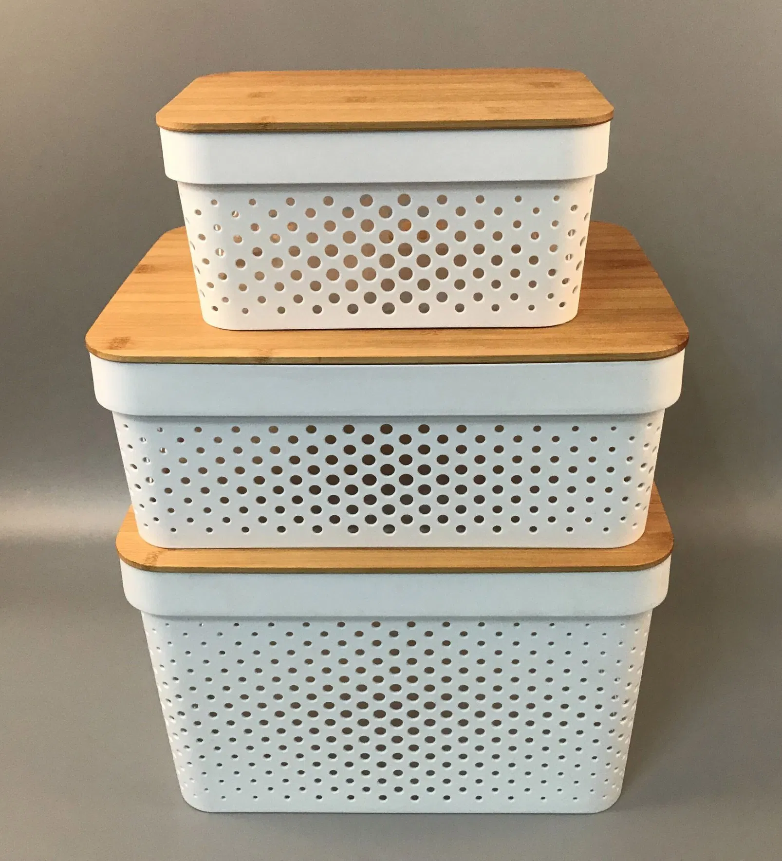 10-Liter Bamboo Cover Storage Basket