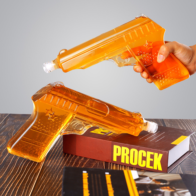Novel Design Drinking Glass Liquor Bottle Pistol Gun Glass Wine Decanter