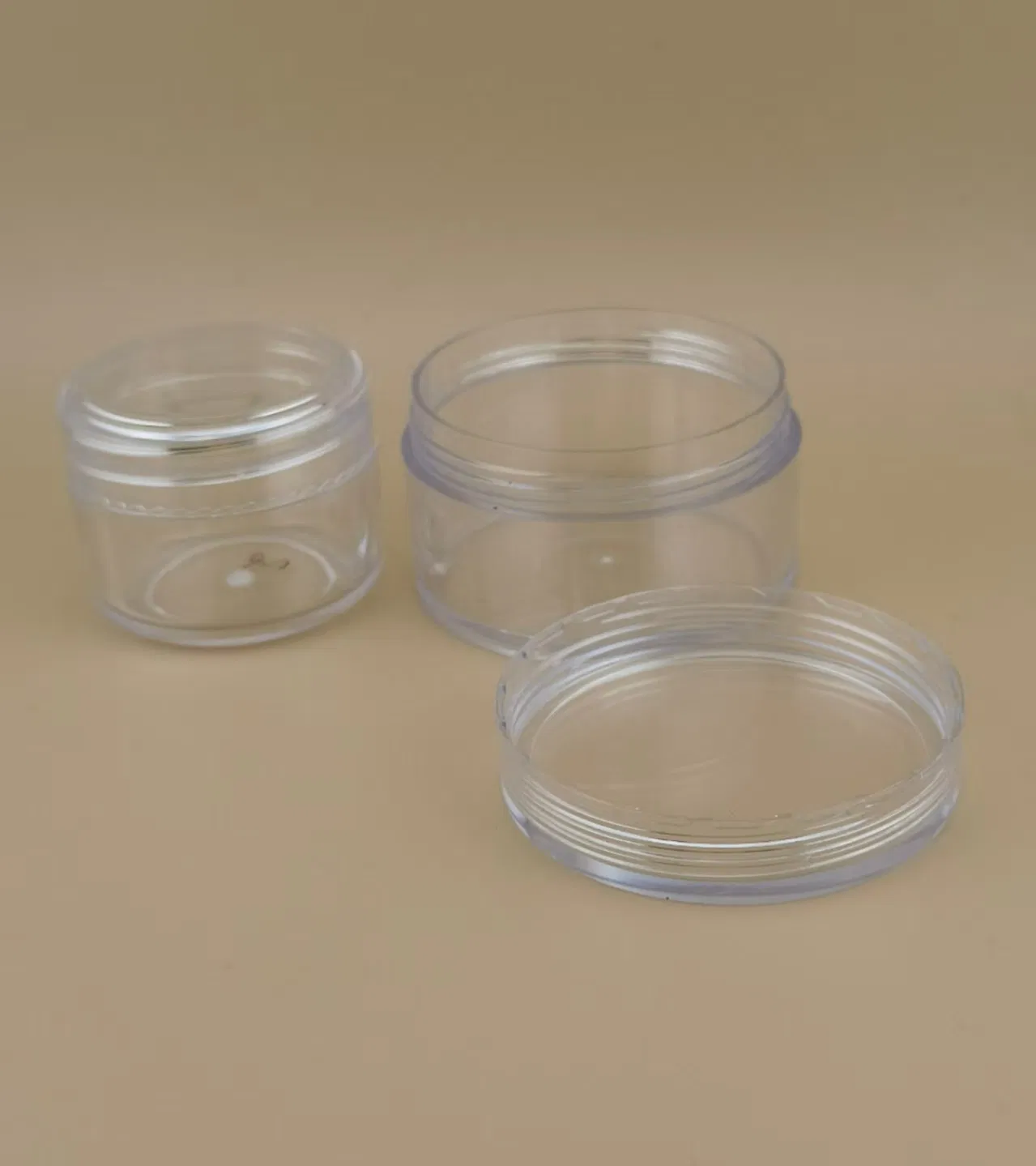 Small Clear Plastic Cream Jar with Screw Lid for Skincare