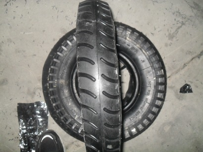 Шина 4.00-8 с камерой для тачки и тележки