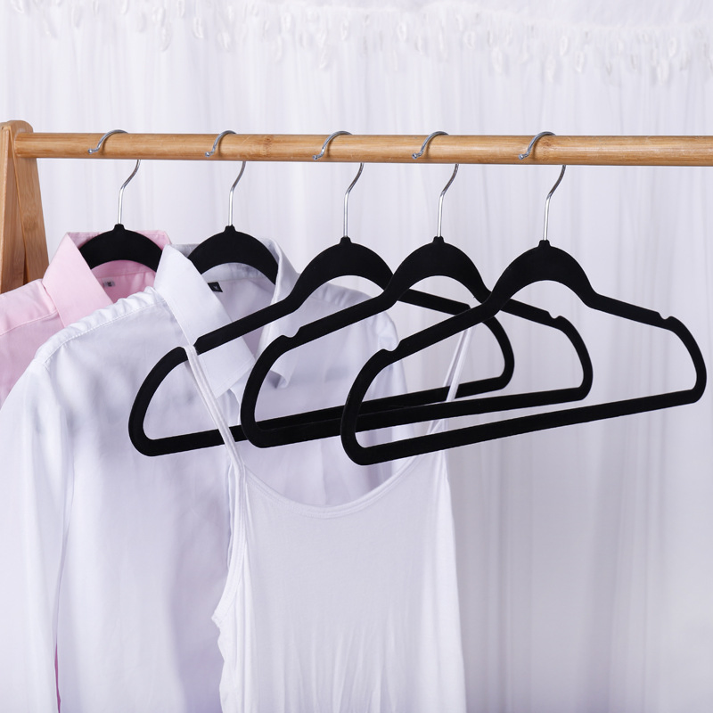 2025 Hot Sell Black Velvet Hangers