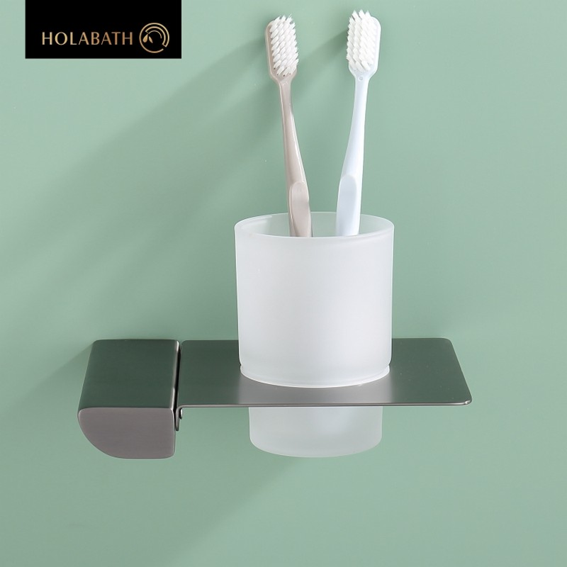 Держатель для стакана и зубных щеток с полками