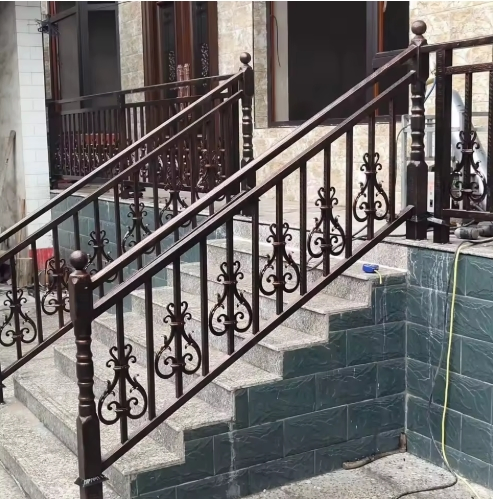 High-Quality Exquisite Handmade Wrought Iron Staircase