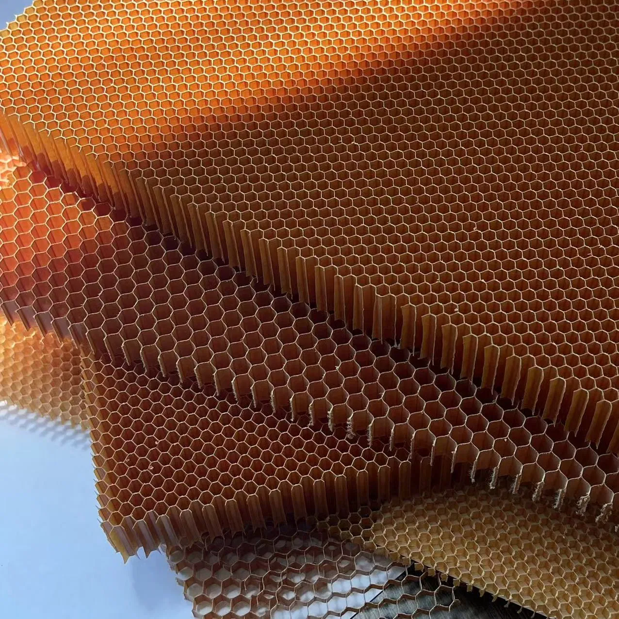 Free Samples Nomex Aramid Paper Honeycomb Core Price for Aircraft