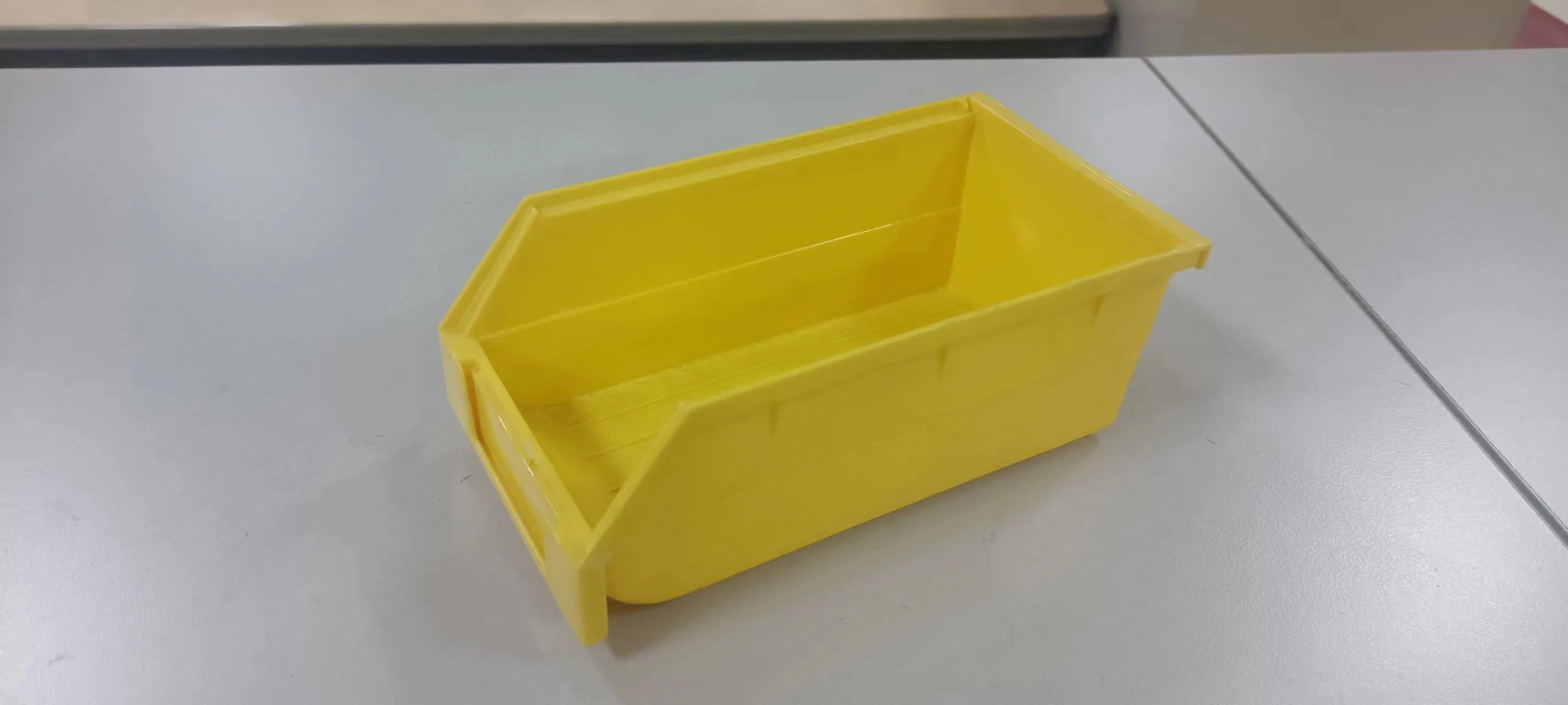Back Bundle Plastic Workbin