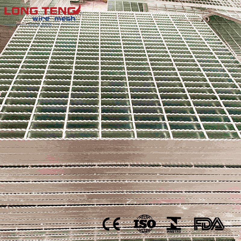 Outdoor Custom 201 304 316 316L Stainless Steel 1m X 1m Walkway Flooring Industries Platform Steel Grating Driveway Platform