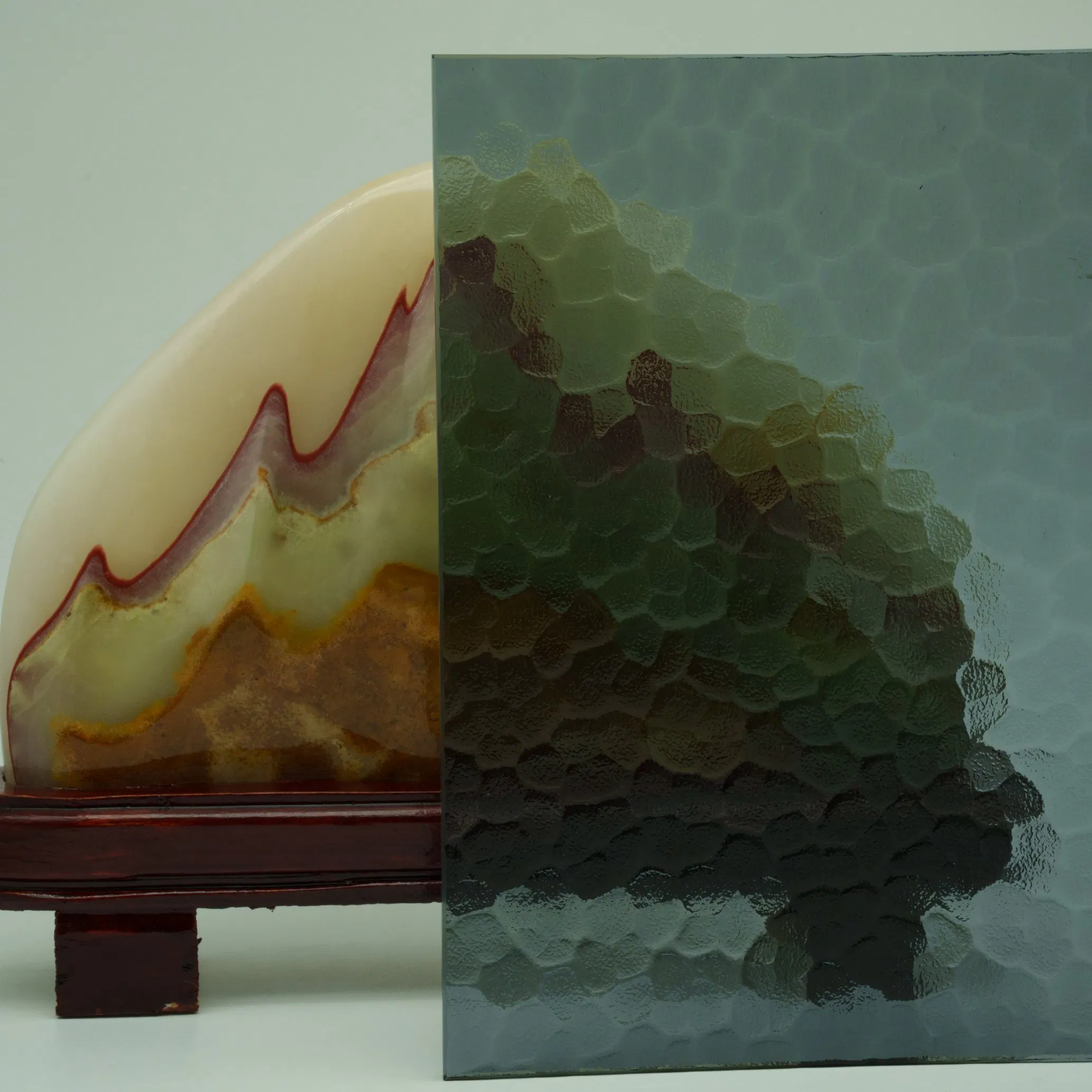 3/4/5/6mm Factory Price Temperable Pattern Glass for Table