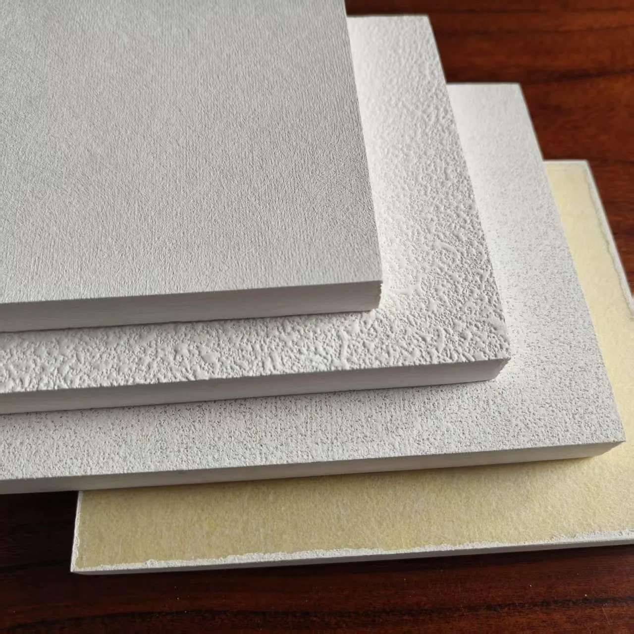 Decorative Material Acoustic Drop Ceiling Tiles 600X600 Fiberglass Suspended False Ceiling Tiles