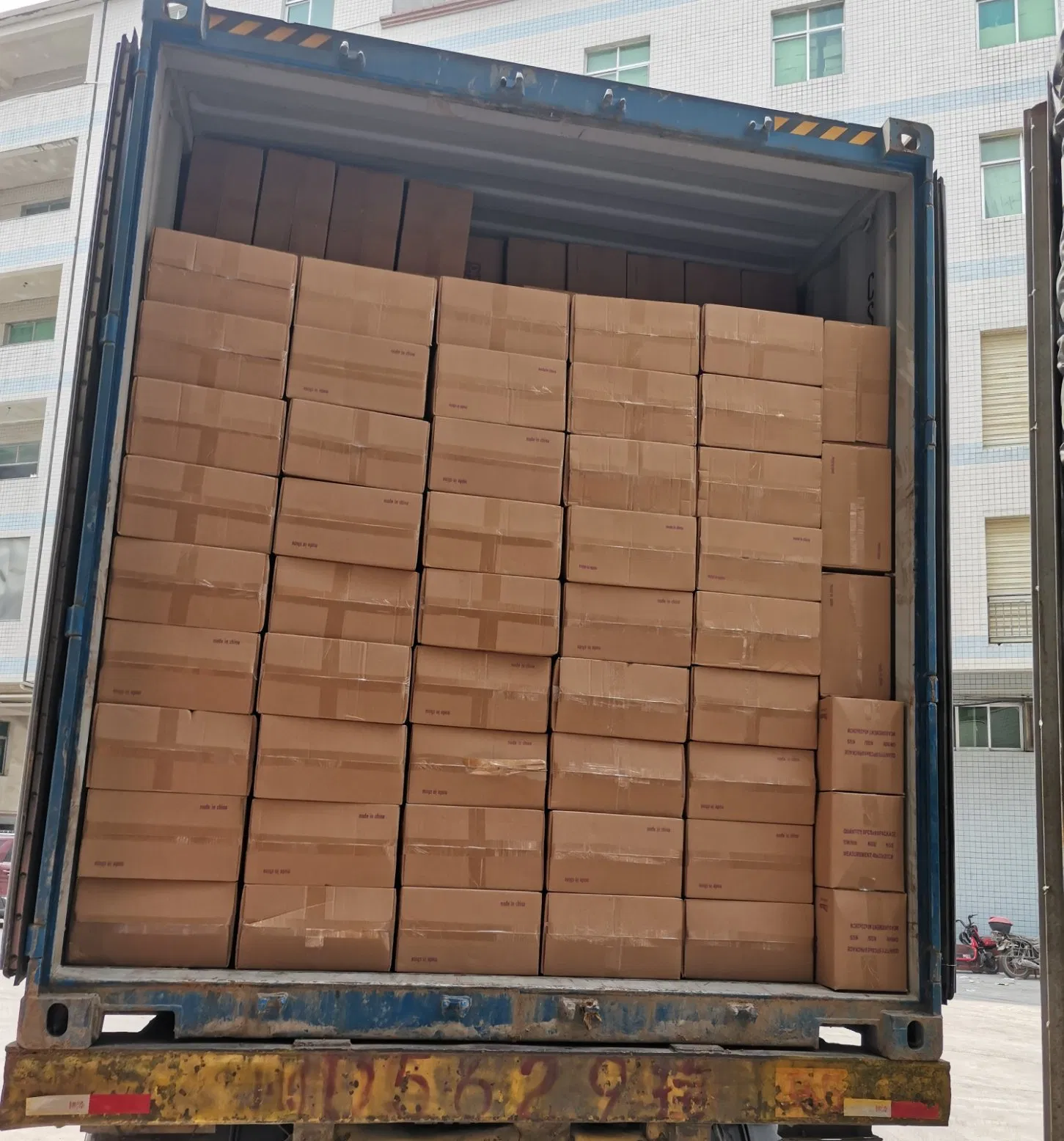 Factory Wholesale Ultra-Thin with Rapid-Dry Surface Sanitary Pads