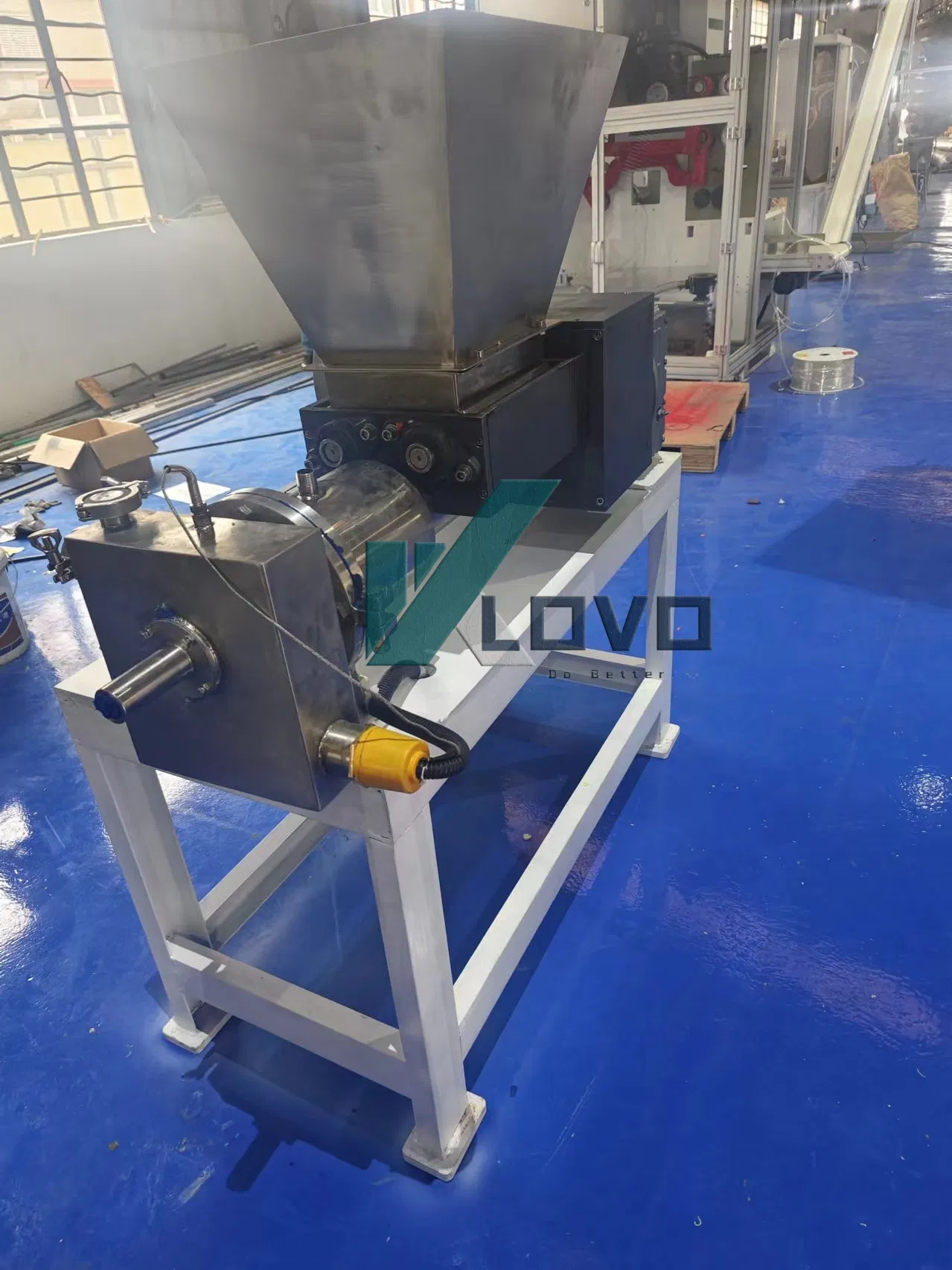 Automatic Toilet Bowl Cleaner Blue Bubbles Toilet Solid Block Deodorant Cleaning Tablets Machine in Factory Price