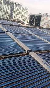 Reliable Solar Water Heater with Innovative Borosilicate Glass Tubes