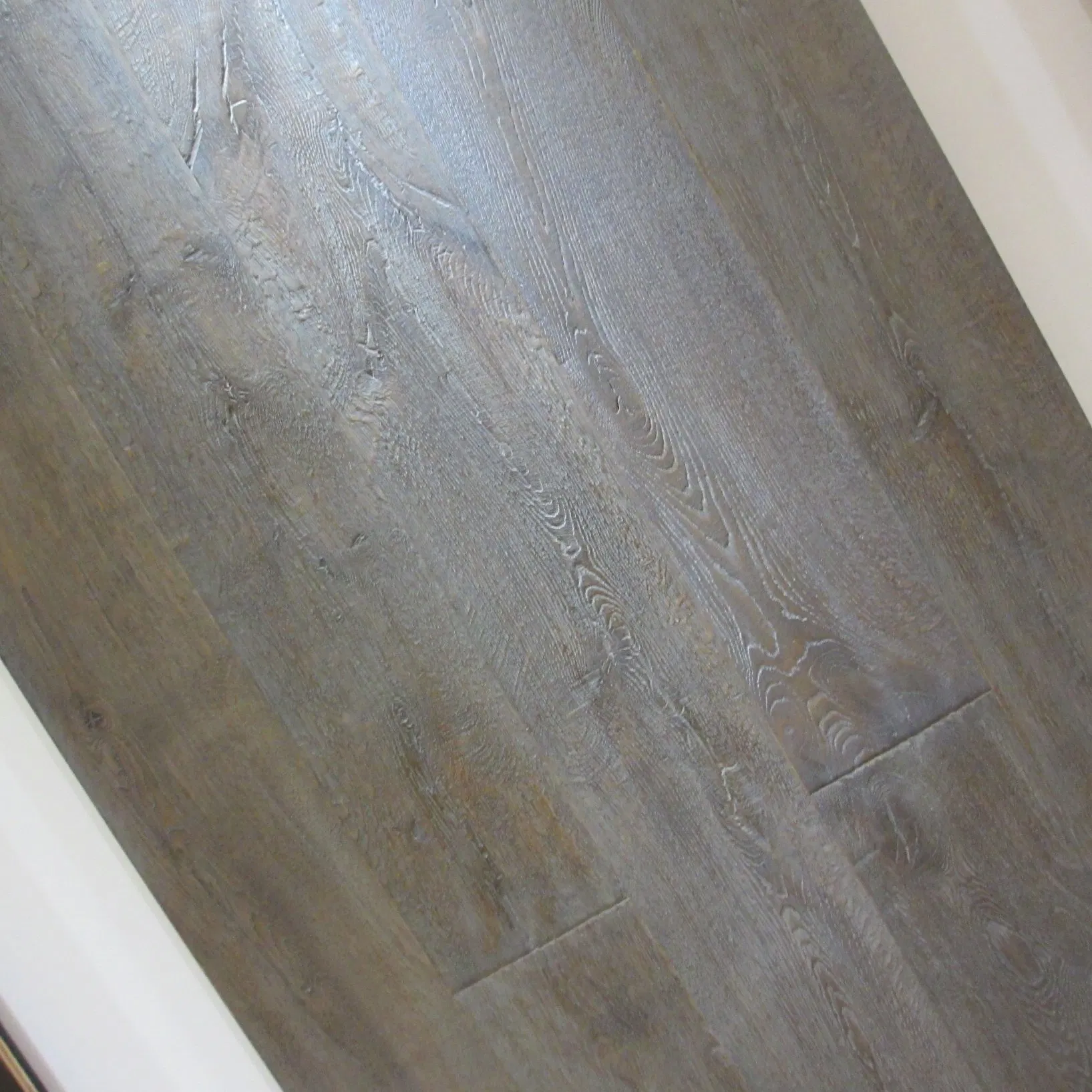 Hot Selling Manufacturer Price Engineered Oak Wood Parquet Flooring