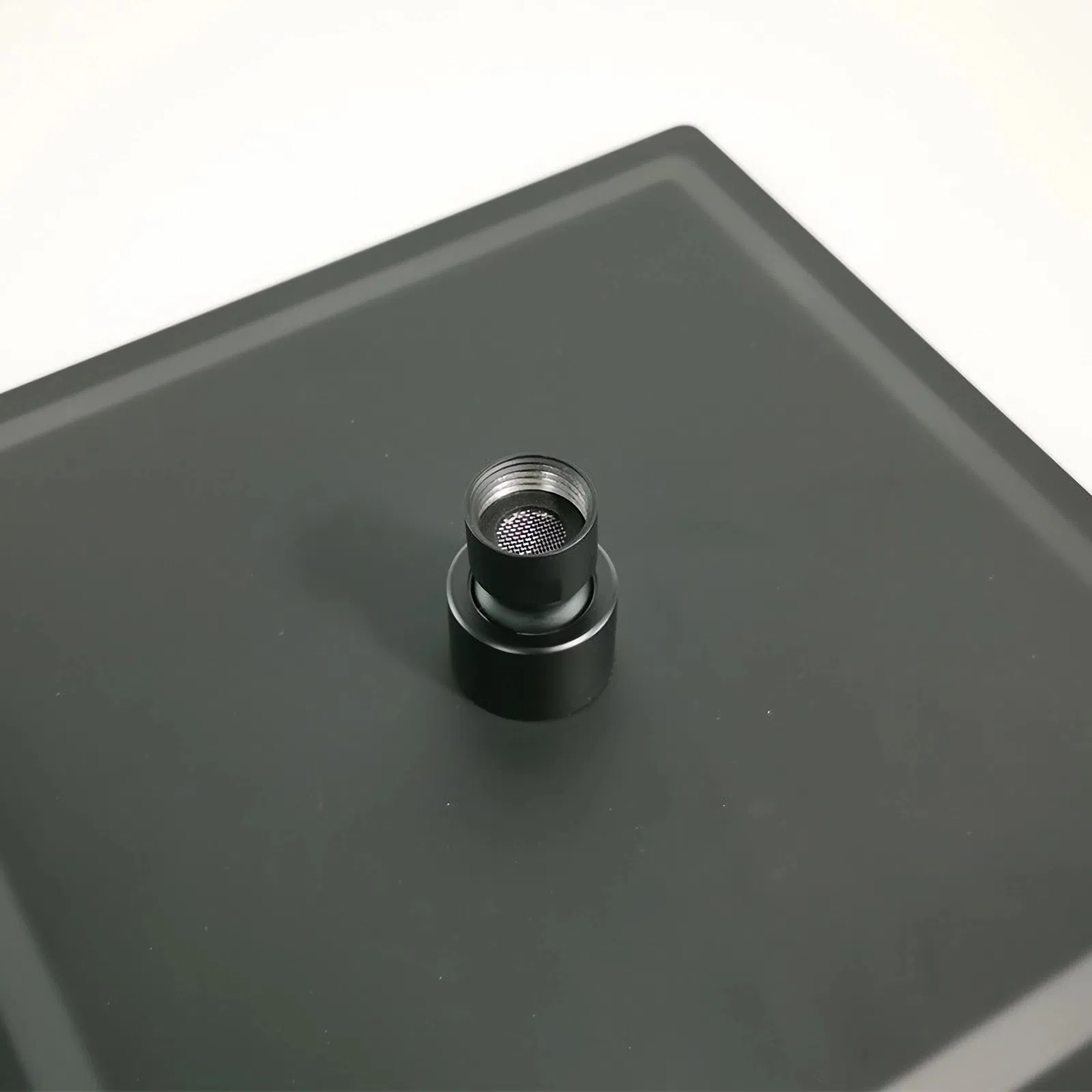 Дождевая лейка премиум 8 дюймов из нержавеющей стали