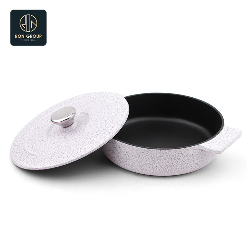 Factory Price Home Restaurant Hotel Enamel Porcelain Casseroles Cooking Pot with Two Ears Cover for Buffet Dinnerware Kitchenware