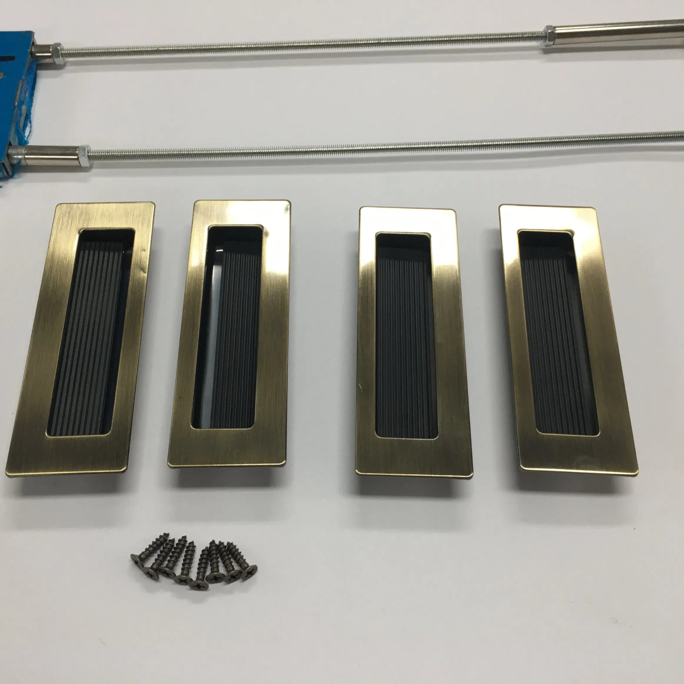 Stainless Steel Aluminum Alloy Folding Door Lock Accessories for Room Door and Windows