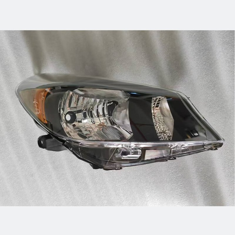 Фары Black Head для Toyota Yaris (2012-2014)