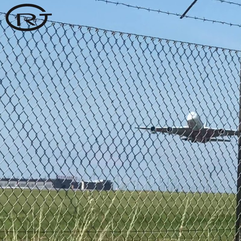 Low Carbon Steel Wire Anti Climb Fence Airport Security Fence Galvanized and PVC Coated