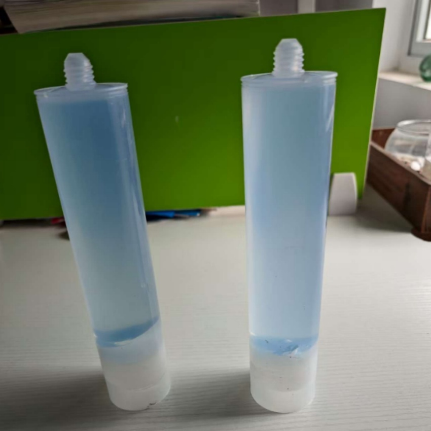 Ultra-Clear Silicone Adhesive for Glass and Crystal Crafts