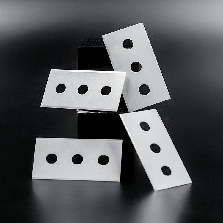 Custom Thickness Zro2 Zirconia 3 Three Holes Ceramic Razor Cutter Slitter Blade