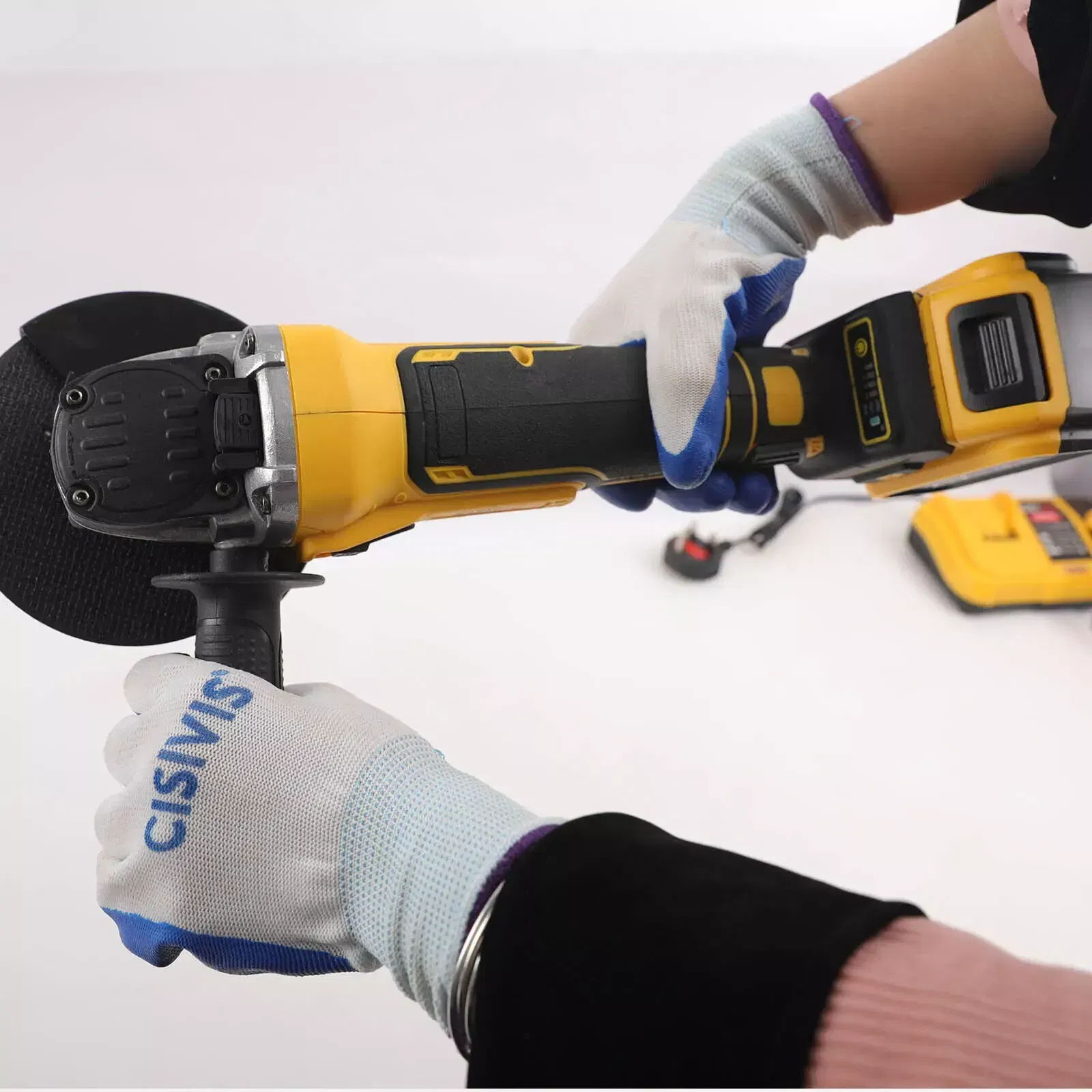 Аккумуляторная угловая шлифмашина 125мм, бесщеточный мотор