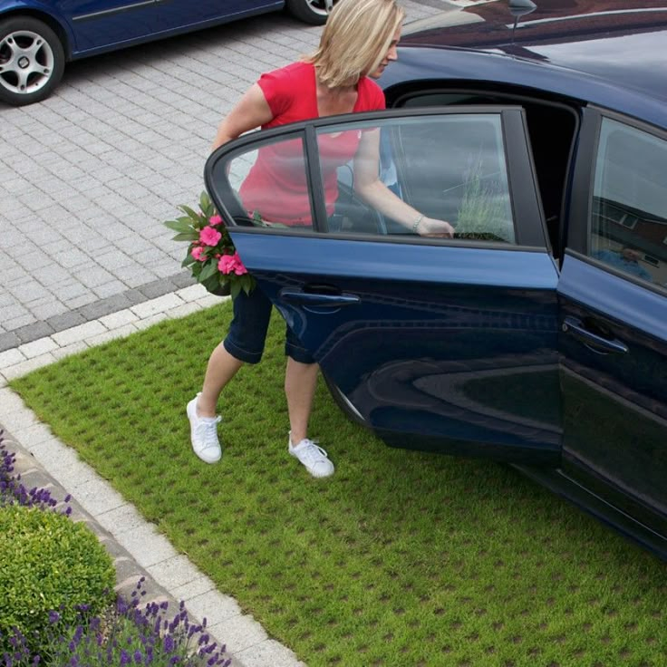 HDPE Plastic Grass Planting Grid for Fire Lane & Lawn Landscaping Inclined Board Parking Lot Fire Lane Grass Board