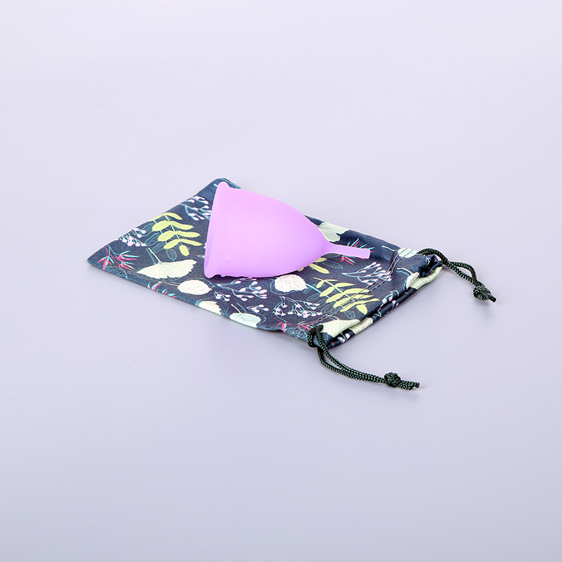 Eco-Friendly Washable Woman Silicone Menstrual Cups Instead of Menstrual Pad