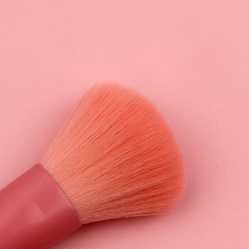 Original Factory Quick Non-Slip Eco-Friendly Make up Brush for Highlight