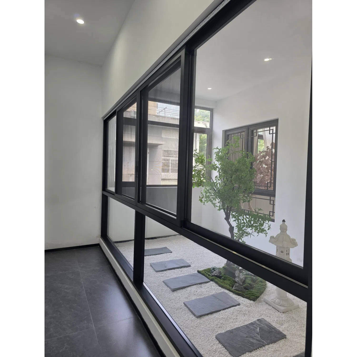 Durable Construction Double Glazing Motorized Aluminium Bifolding Sliding Window