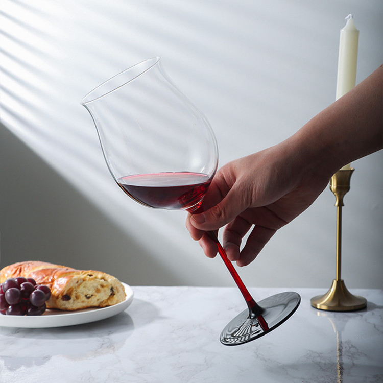 Wine Glass Unique Clear Stem Love Heart Wine Glasses Set with Diamond Goblet Gifts Wedding Glassware