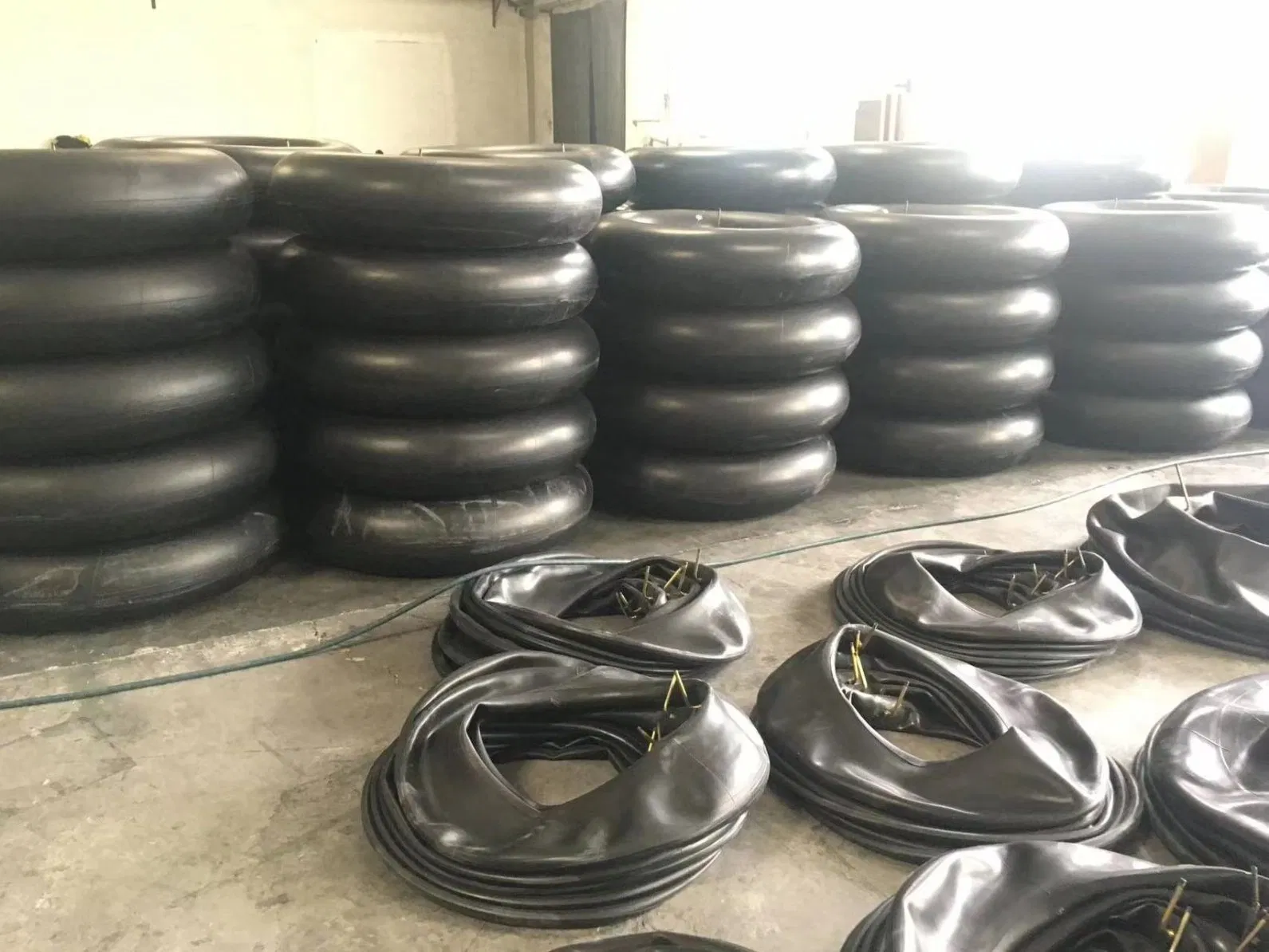 Внутренняя камера для трактора, грузовика и автобуса 1200R24, 1300R24, 1400R24