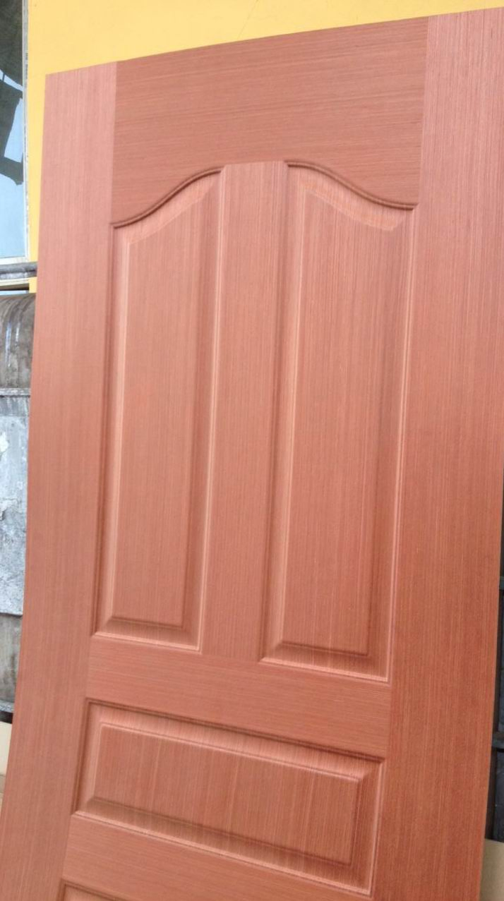 Sapeli Engineer Veneer Moulded HDF Door Skin for Decoretion