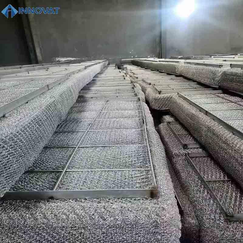 High Efficiency Stainless Steel Demister Pad / Corrosion Resistant Mist Eliminators / Mesh Demister / Corrugated Packing Knitted Wire Mesh Demister Pad