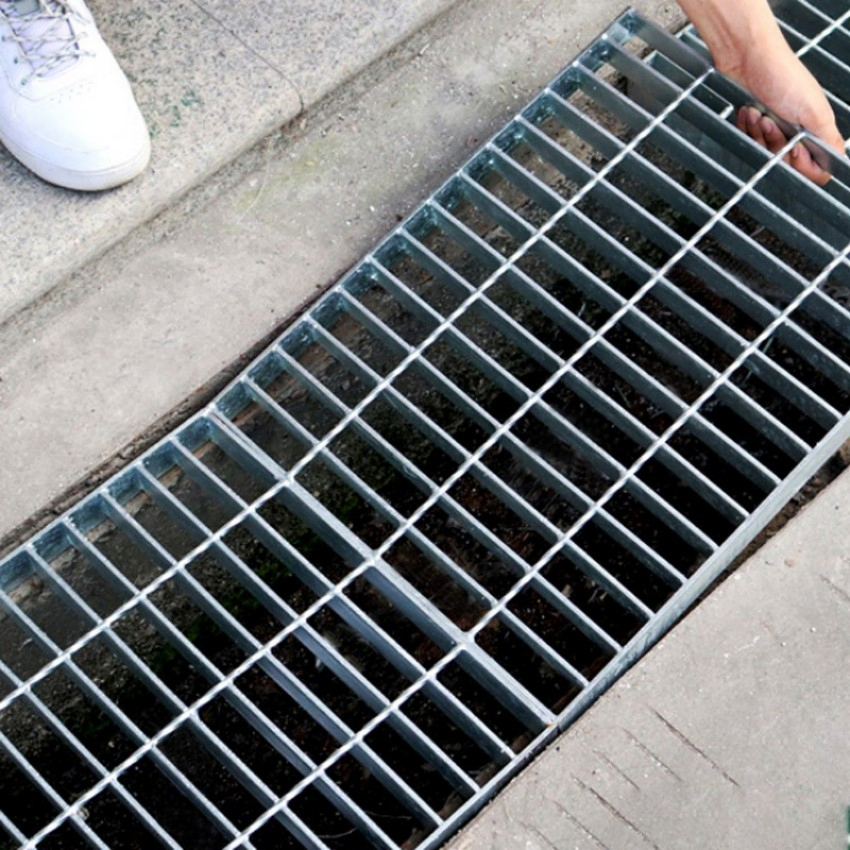 Standard 350mm Steel Grating Drain Cover for Outdoor Trench with Hot Dipped Galvanized