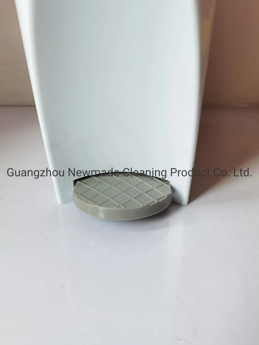 18LTR Foot Pedal Female Sanitary Bin