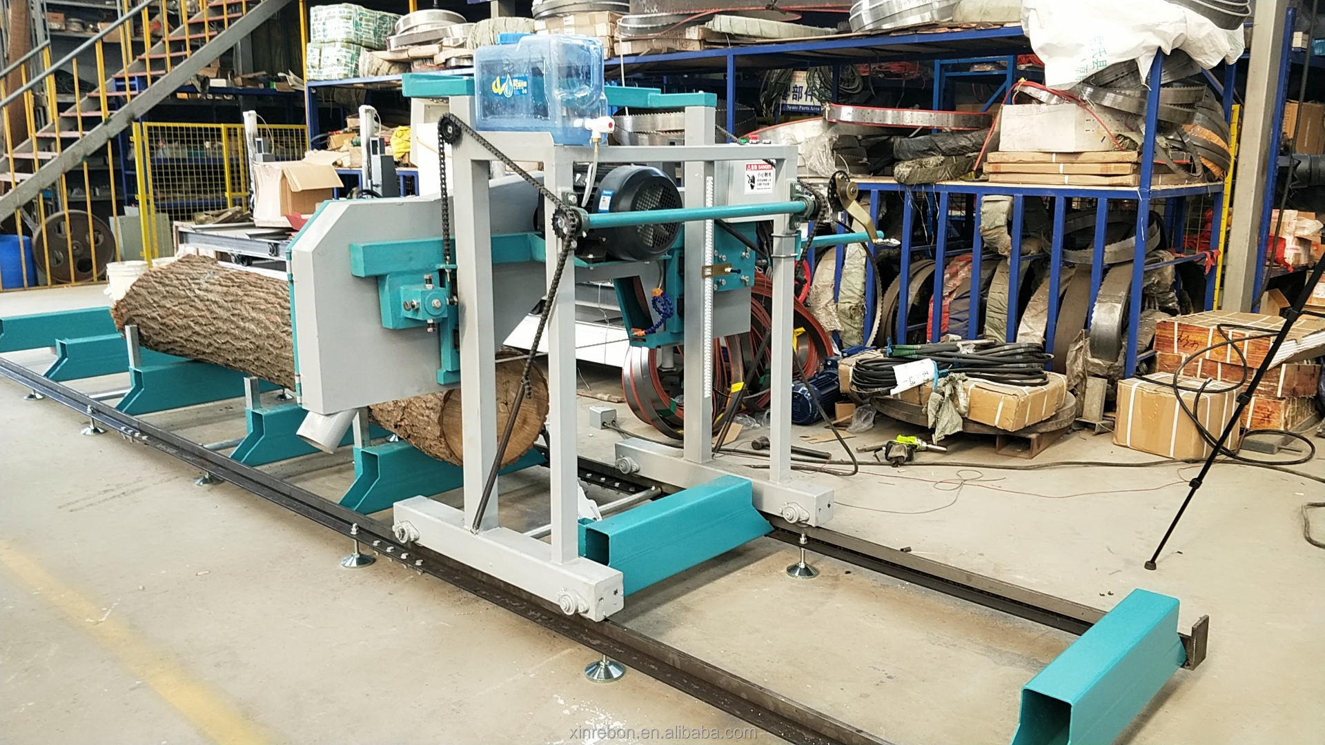 Пила циркулярная портативная по дереву