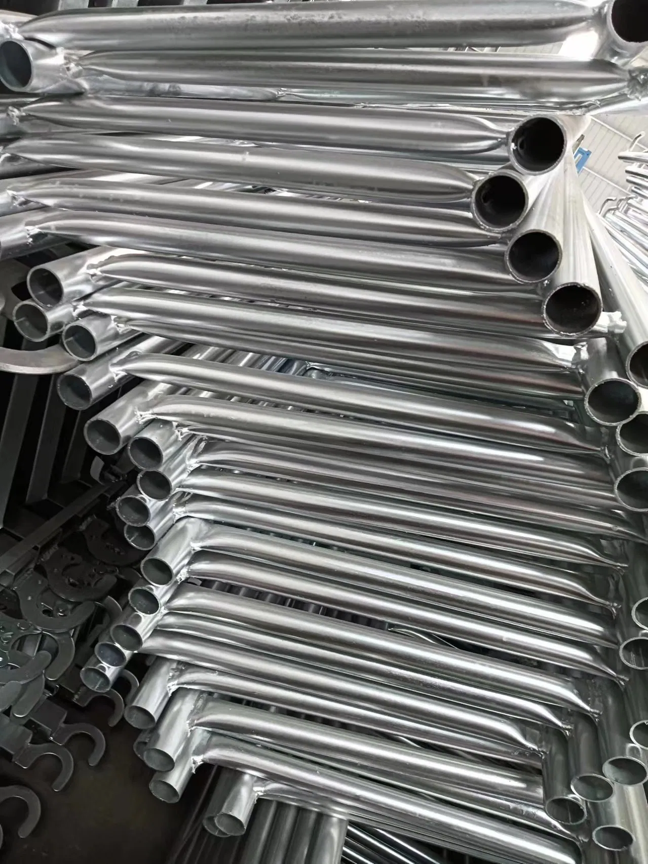 Certified Scaffold Staircase Galvanized Scaffolding Step Ladder for Construction