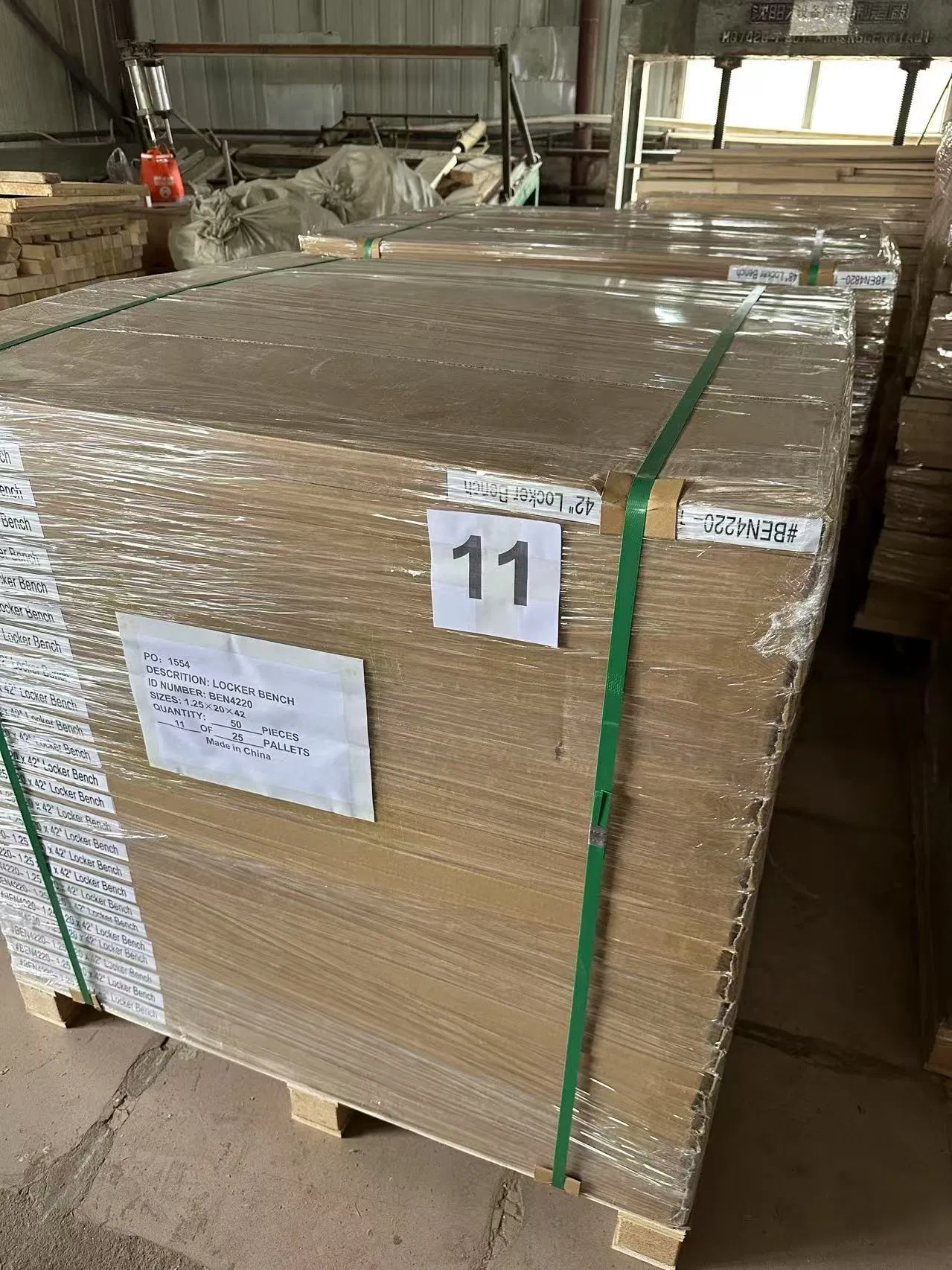 High-Grade Oak Solid Wood Worktops Mortise Tenon Strength, Long-Lasting Elegance